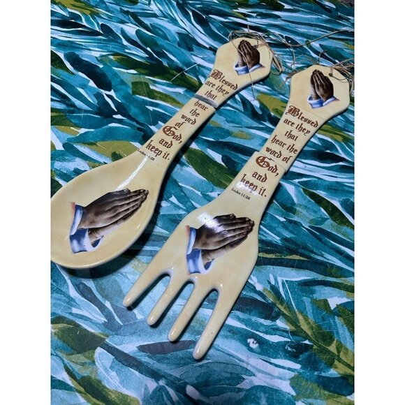 Pair of Religious Fork & Spoon decor - Picture 1 of 11